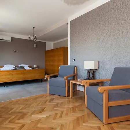 Anikol Apartment