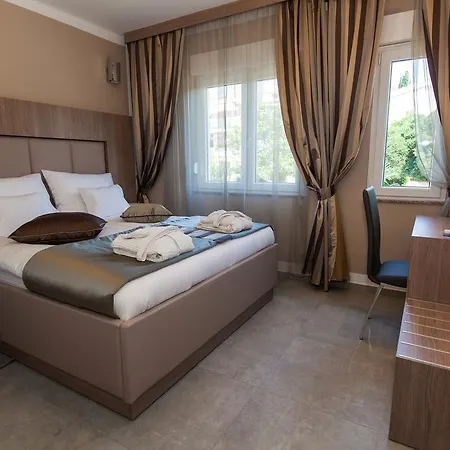 Apartment Anikol *