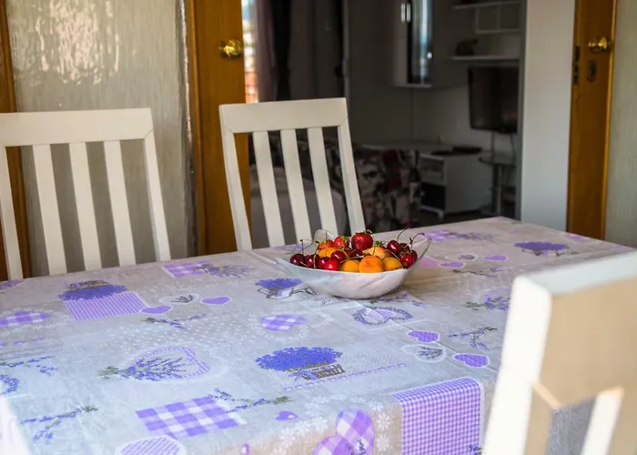 Anikol Apartamento Selce