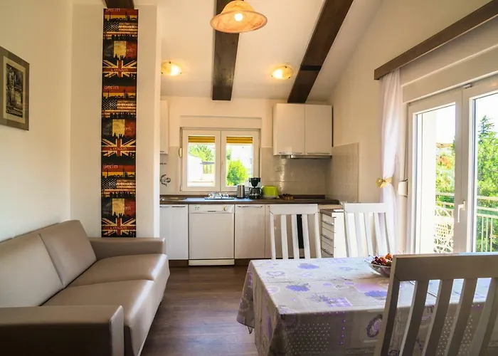 Apartamento Anikol Selce